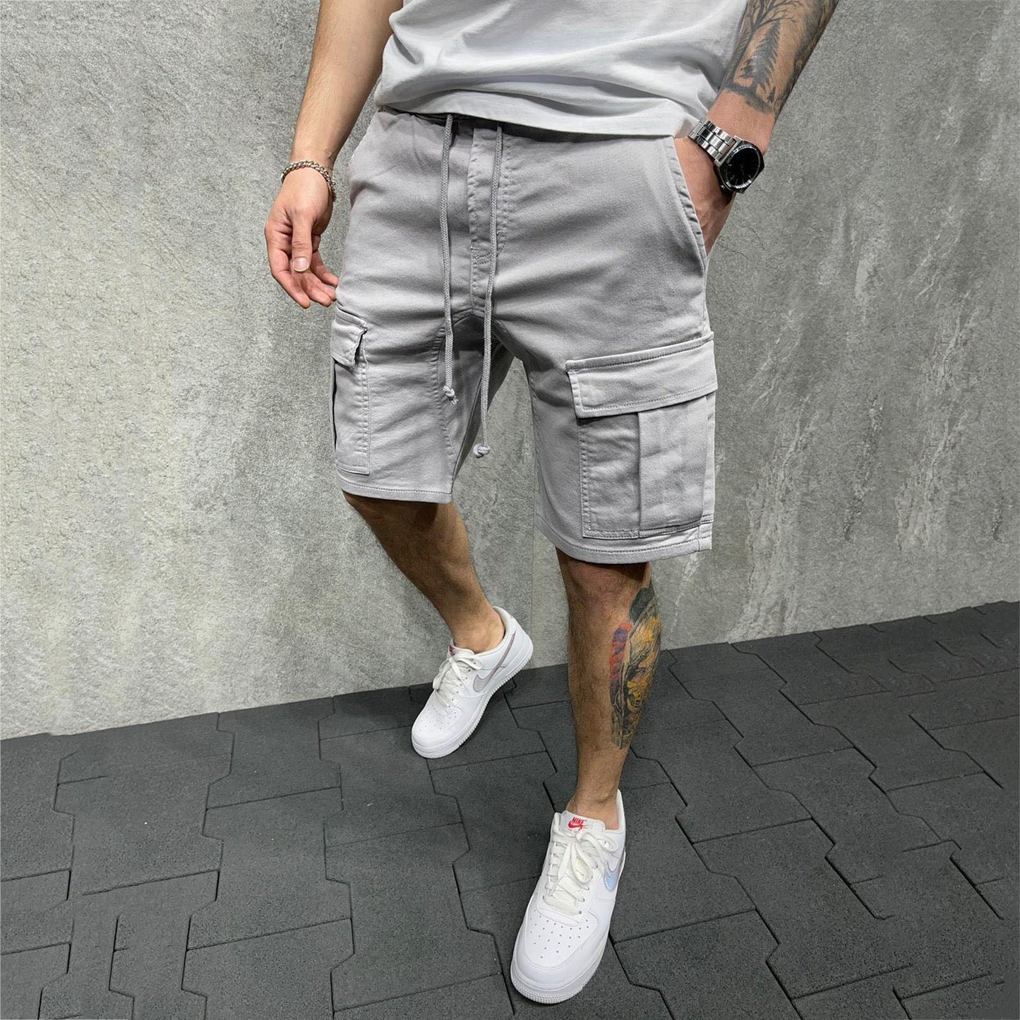 Personality Trendy Multi-pocket Workwear Loose Shorts